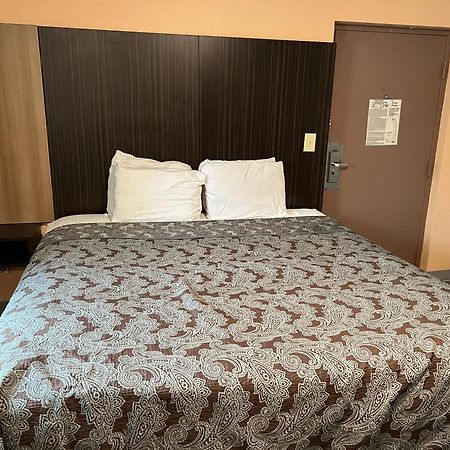 University Manor Inn Buffalo Luaran gambar