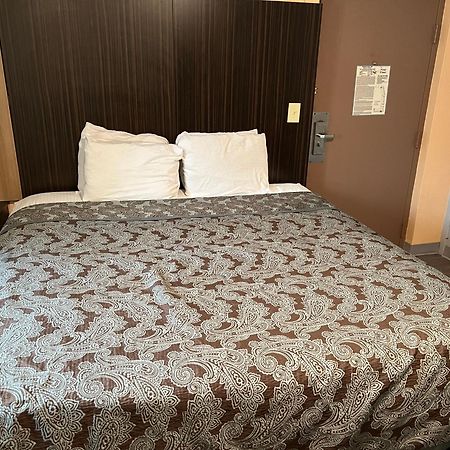 University Manor Inn Buffalo Luaran gambar